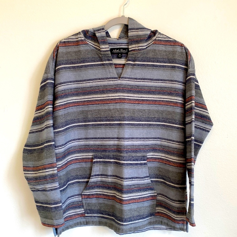 North River Outfitters Beachy, Boho, Southwest poncho coverup shirt sz M